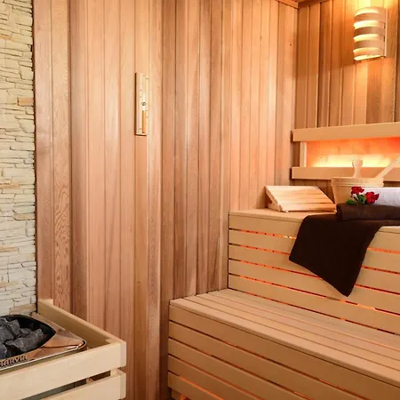 Haake Aparthotel 3*
